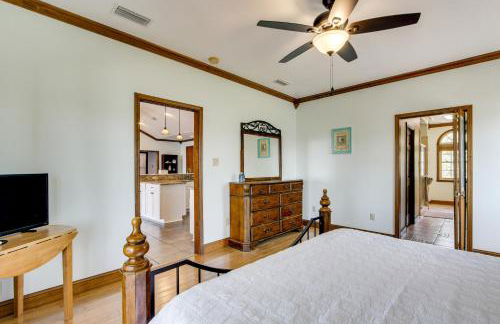 Private Beach and Views! Stilted Ocean Springs Home - Foto 14