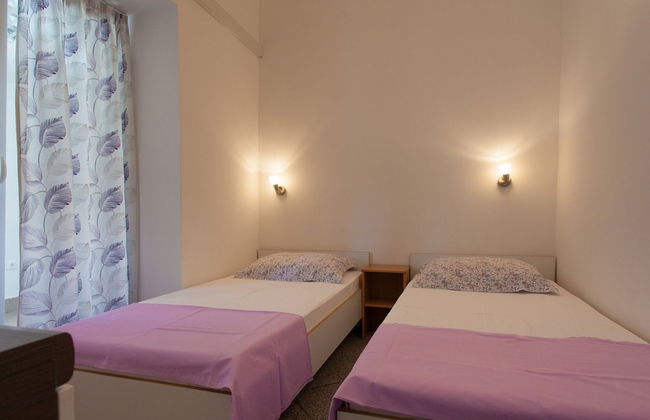 Attractive Apartment in Malinska near Sea - Foto 3