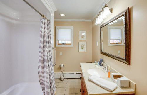 1 Mi to Dtwn Cottage with Large Yard in Stockbridge - Foto 13