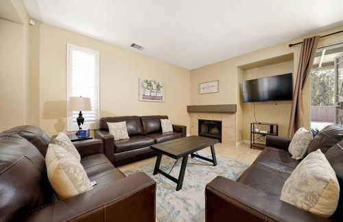 Pool-BBQ-View-Balcony-Fireplace-King-Garage-WD - Foto 13