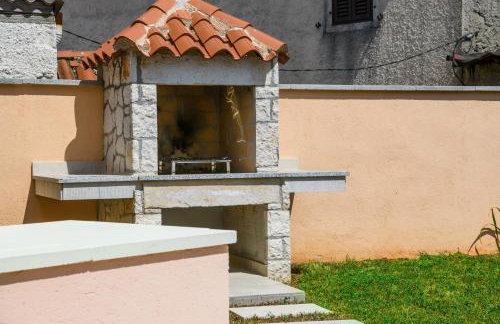 House Angela with private pool, private parking, wi-fi and fully fenced garden - WiiBuk - Foto 47