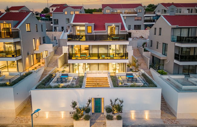 Sutivan Luxury Apartments - Foto 1