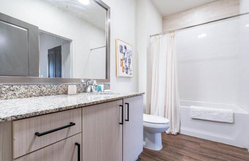 Landing Spectacular 1BD Pool Courtyard - Foto 15