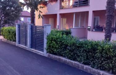 Two Bedroom Apartment - Photo 24