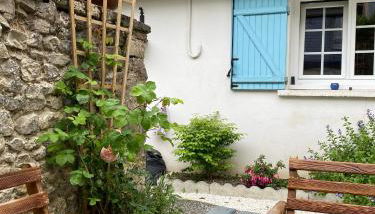 La maison des Teinturiers maison de ville avec jardin - Photo 2