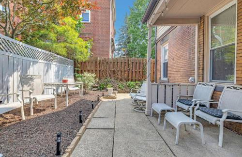 5BDRM GEM with Arcade - Mt Wash - Foto 8