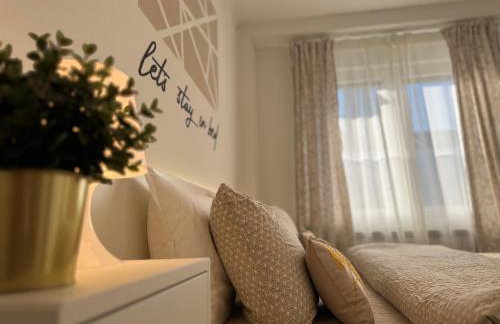 Prince Apartment Zagreb with Terrace - Photo 2