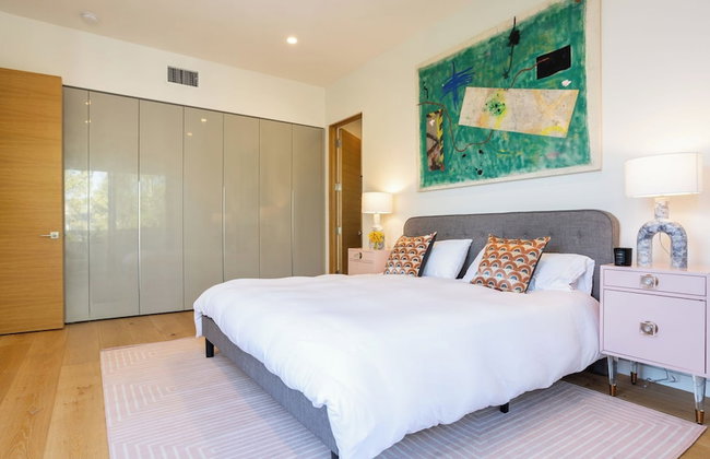 Luxe Weho Villa, Walk to Melrose Ave, Pool + Hot Tub North Vista by Avantstay - Foto 101