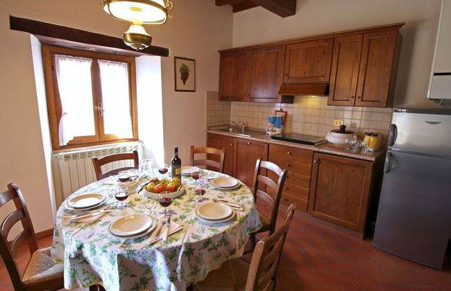 Authentic Farmhouse with Pool, Hot Tub, Playground, Garden - Foto 7