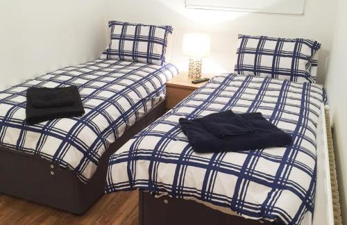 1 Fitzhamon Embankment APARTMENTS opposite Principality Stadium - LONG STAY OFFER - Foto 21