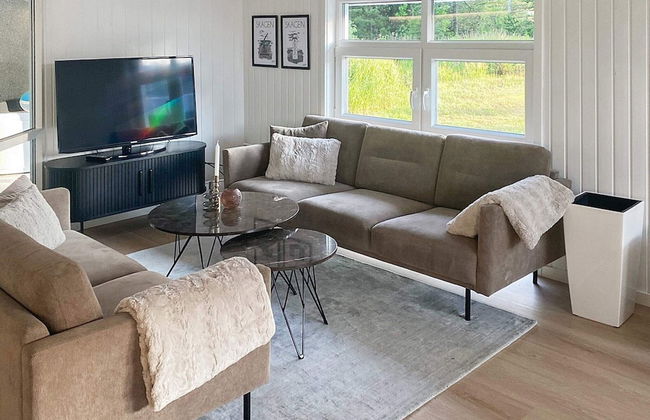 8 Person Holiday Home in Jerup - Foto 4