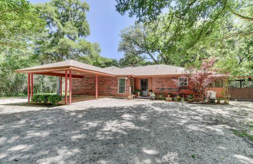 Riverside country retreat with easy access to all that Houston has to offer - Foto 2