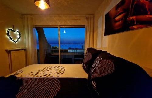 Appartement 1ere ligne piscine terrasse au bord de la plage front de mer avec vélos - Foto 37