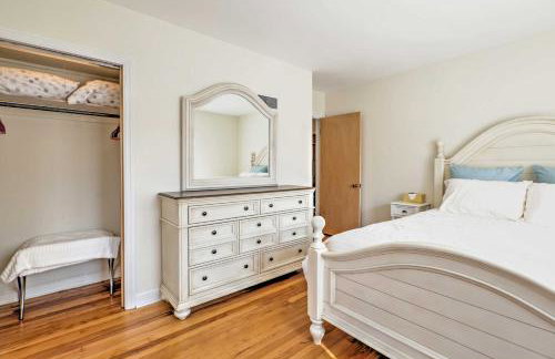 Williams Bay Retreat Walk to Lake Geneva and Town! - Foto 16