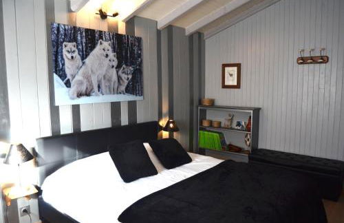 Chalet avec Jacuzzi, billard, jardin clos, proche Paradiski - Foto 35