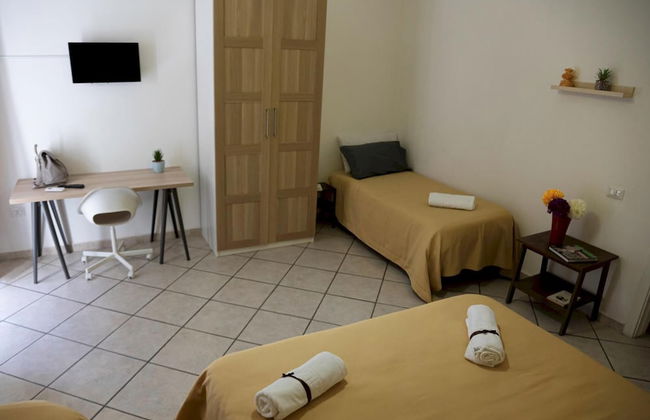 Via Mancini 12 in Napoli - Foto 28