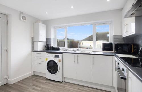 Spacious Living Room & Modern Comforts, Sleeps 4 - Foto 23