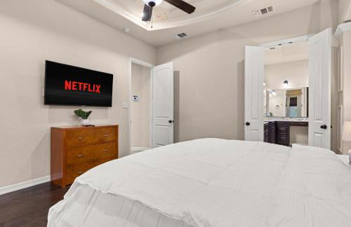 Randolph Central Location, 1-story, Chef Kitchen, Creekside - Foto 18