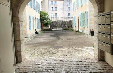 Appartement plein de charme - Centre Bar-Sur-Aube - Foto 4