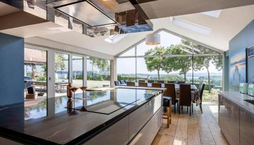 Kingsley Lake View & Paddocks - A group retreat with hot tub, sports bars & spectacular lake views in the Mendip Hills AONB - Foto 2