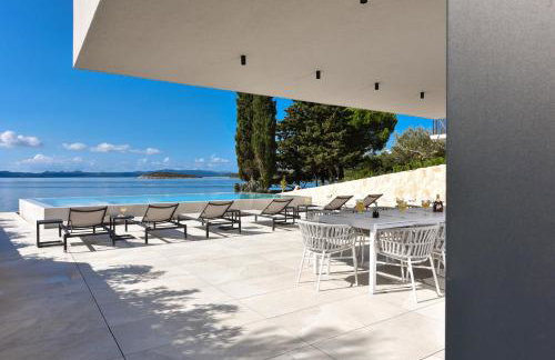 Beachfront Villa FUX Eternity Zdrelac Pasman Zadar - Foto 1