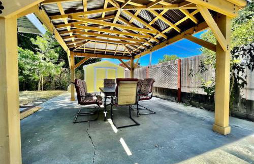 Uniquely styled home minutes to Downtown Sac! - Foto 35