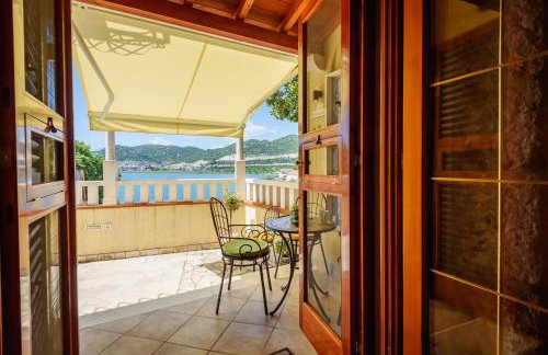 Apartment Jadranka with Sea View in Rogotin - Foto 2