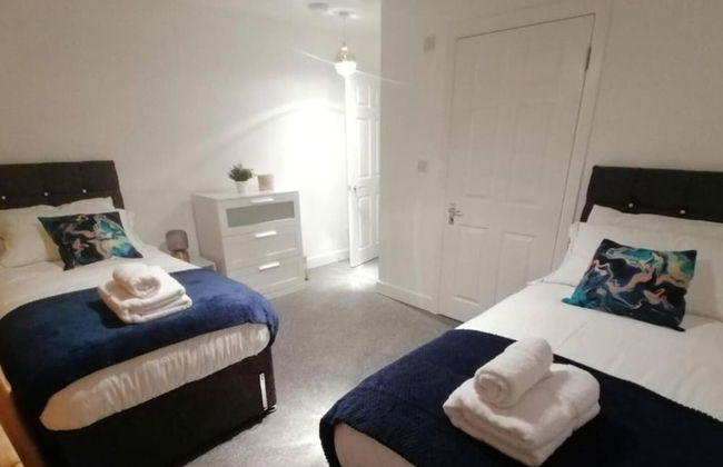 Livestay - Modern Spacious 2 Bed 2 Bath Apartment - Foto 4