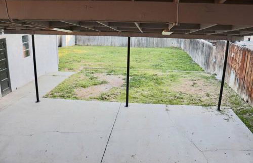 Modern La Cresta - Photo 26