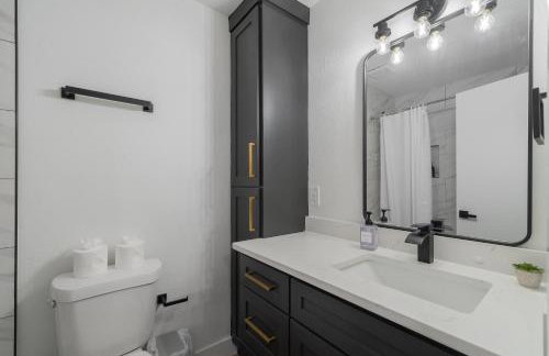 FIFA '26 World Cup Getaway 15 minutes to AT&T Stadium Arlington Near DFW Airport - Foto 30