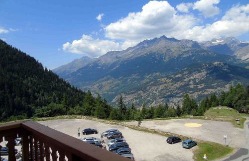 Appartement cosy 2 pièces + cabine, 6 pers., proche télésièges, commerces, avec balcon et équipement complet - FR-1-561-28 - Foto 10