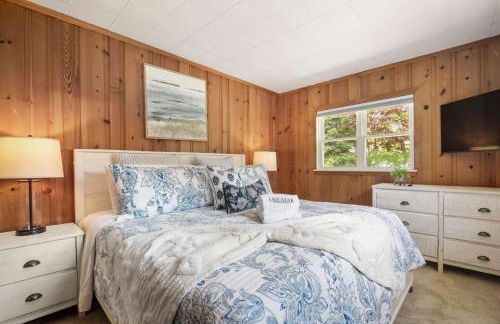 Sleeps 14 Home w Pool Great for Families - Photo 14