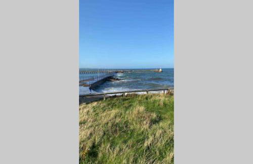 The Rockpool - private hot tub and sea views - Photo 33
