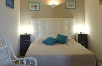 APPARTEMENTS DANS VILLA EN REZ DE JARDIN - Foto 11