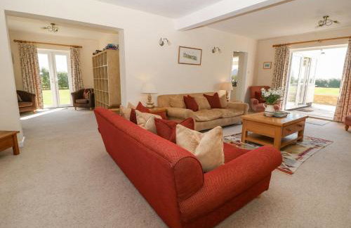 The Clealings - Photo 5