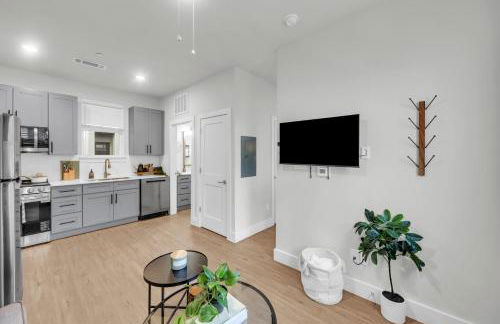 RG 1-2 DT Dallas l FIFA WORLD CUP READY l 5 Min from Love Field - Foto 6