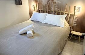 SETE EVASION Jardin, Parking privé gratuit, Climatisé, Wi-Fi, à 5mn plage, tout Confort - Foto 4