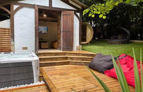 La Chaumière Luxury Domain with 2 Apartments Spa and Pool near Disneyland - Foto 37