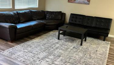 Quiet 1bed,1bath condo with free parking - Photo 4