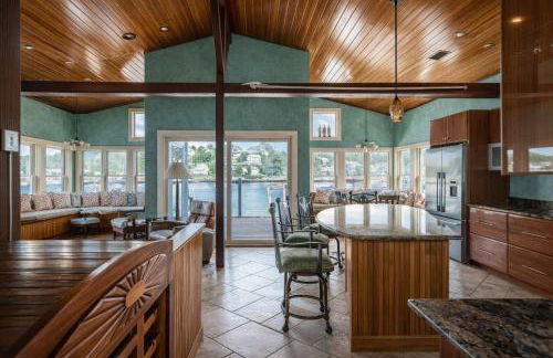 Stay at The Neck - Photo 15