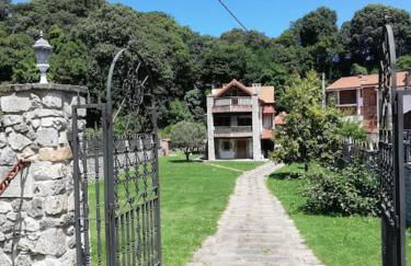 Casa con amplio jardín en Pechón - Foto 18