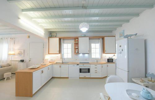 Villa "Kalli" with private pool - beachfront - Kalo Livadi - Foto 23