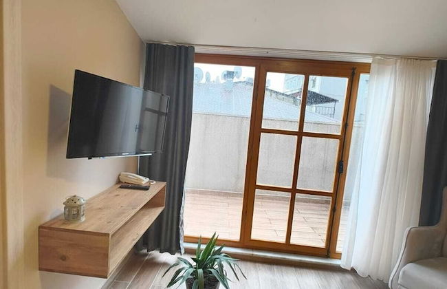 Hotel Majestik - Photo 34