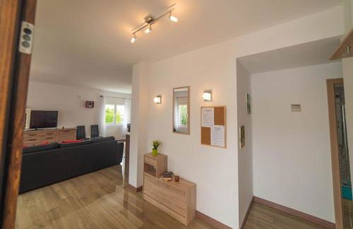 Magnificent villa: 2 private pools, BBQ, garden & parking. 13 per. In Padul - Foto 13