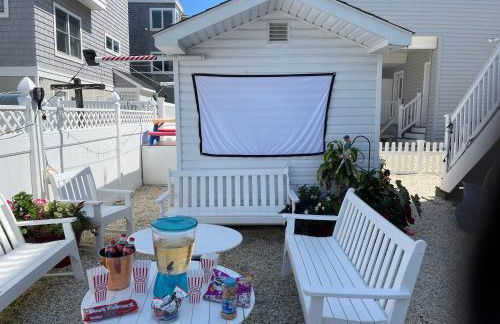 Beach House Retreats 6-just 30 Steps from the Beach with Rooftop Hot Tub and Gourmet Kitchen - Foto 37