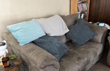 420 friendly 3 bedroom upstairs apartment - Foto 5