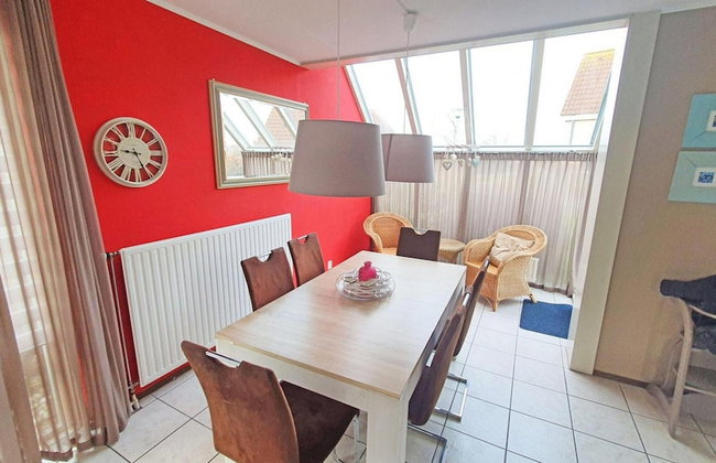 Appealing Bungalow With Garden - Photo 61