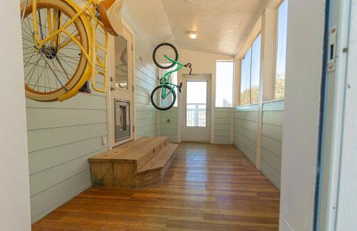 Private Waterfront Beach House with Fire-pit - Foto 51