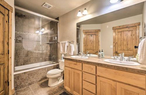 Peaceful Fraser Condo with Patio - by Hiking Trails! - Foto 13