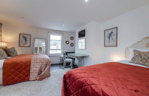 Heron Stays Bath- Boutique Period Group Properties, Parking for 4 Cars, Just 3 Miles to Bath Central, Sleeps 14 - Photo 47